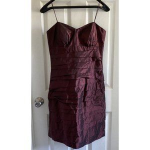 Willa Han Magenta Shine Mini-strap Size 8 Cocktail/Prom Dress